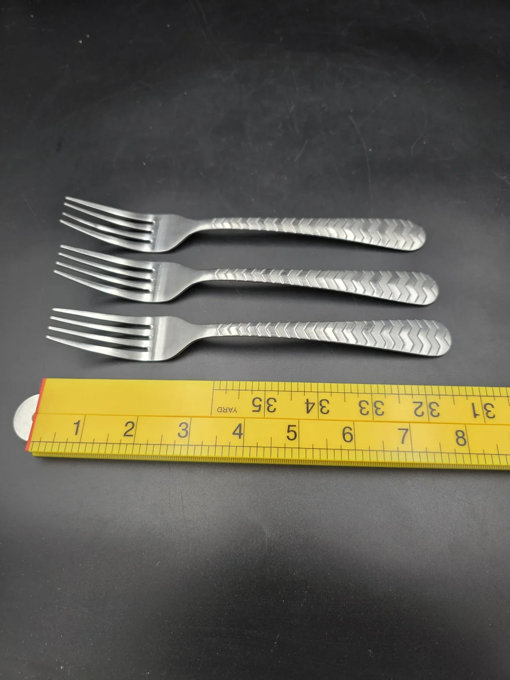 Chevron Pattern Stainless Steel Flatware Set - Silver